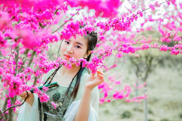 杭州街头,一按即爽的养生小确幸” 杭州街头,一按即爽的养生小确幸”